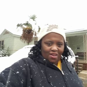 Meet your Posher, Pamela